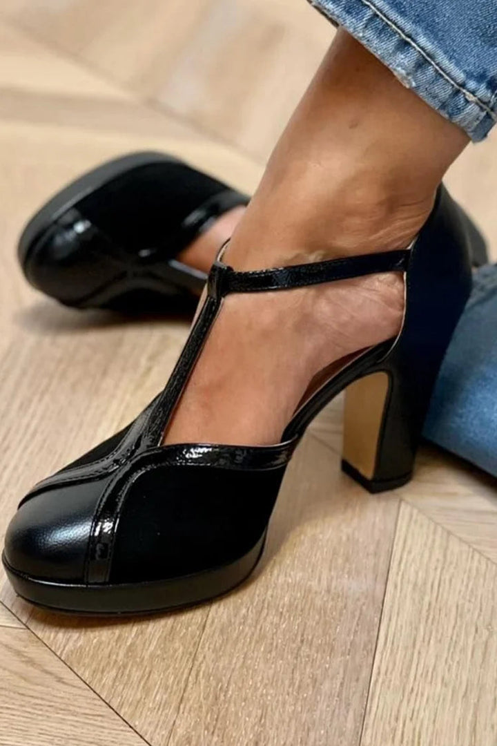 PIATTAFORMA A T CON DÉCOLLETÉ