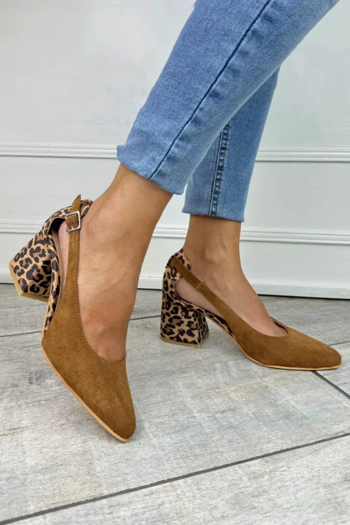 SLINGBACK DÉCOLLETÉ CON TACCO LEOPARDATO