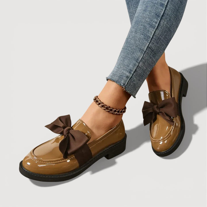MAERYL – LOAFERS CON DETTAGLIO A FIocco