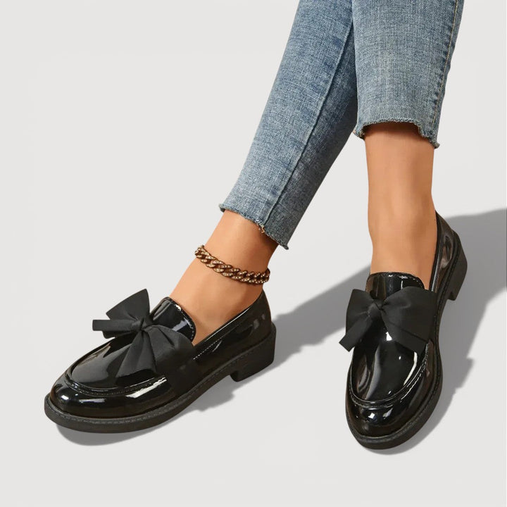 MAERYL – LOAFERS CON DETTAGLIO A FIocco