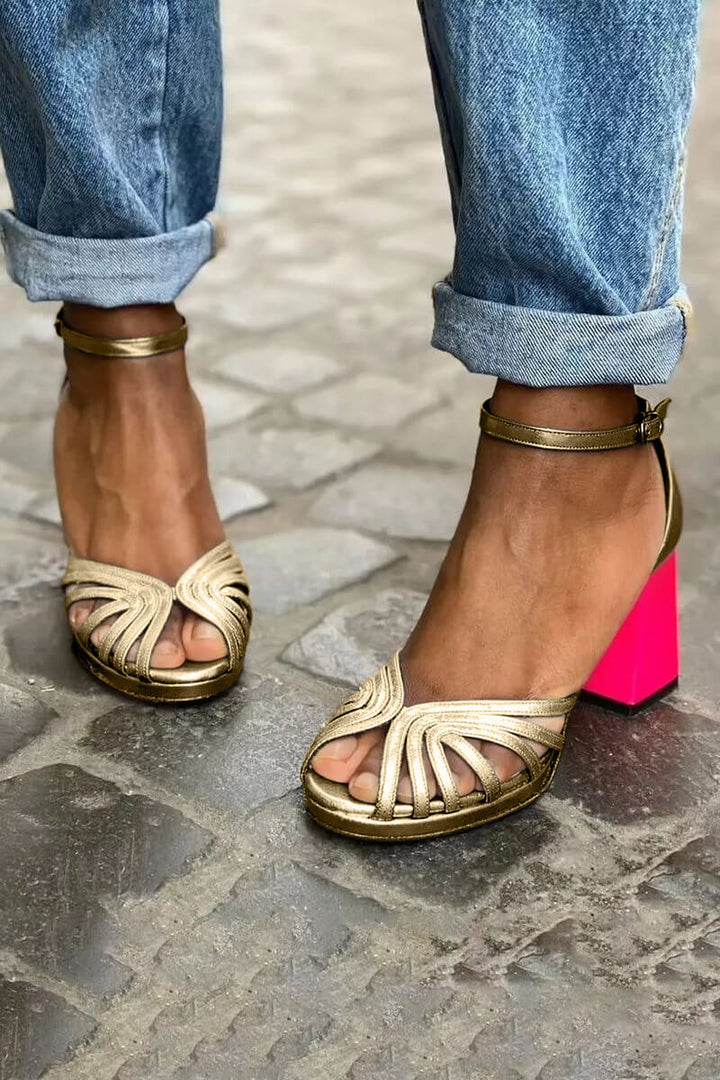 SANDALI CON TACCO BICOLORE